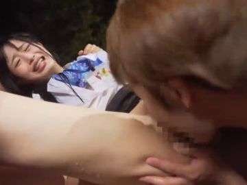 3 Em Nhân Viên Xin Nhờ Trú Mưa Rồi Cùng Chủ Nhà Quan Hệ