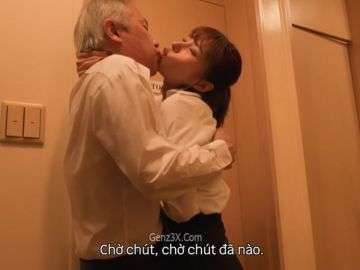 Chờ Bạn Gái Say Sỉn Rồi Cùng Nhau Lên Giường