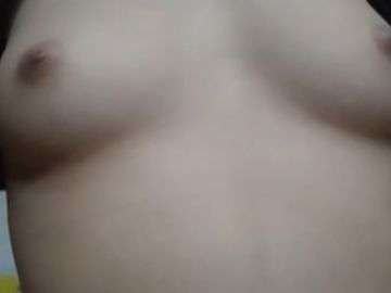 Clip Sex  Linh Nguyễn Dâm Đãng Thích Cho Người Yêu Bú Lồn