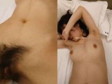 Đang Địt Thiệt Sướng Anh Quay Làm Em Ngại Ngùng