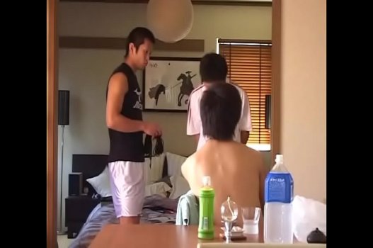 Học Viên Trẻ Thưởng Thức Con Cặc Bự Của Anh Hlv