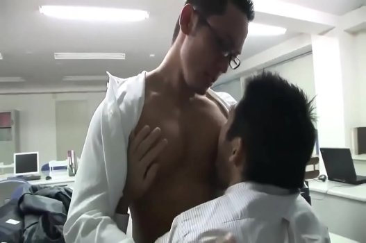 Phim Sex Gay 18 Net Tìm Trai Bao Để Đụ Giải Tỏa Công Việc Phim Sex Gay 18 Net Tìm Trai Bao Để Đụ Giải Tỏa Công Việc