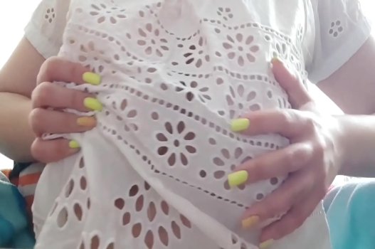 Phim Sex Hàn Quốc Không Che Gái Xinh Móc Lồn Ướt Át Dâm Đãng Trên Giường