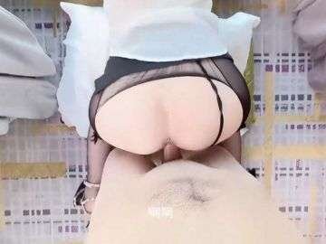 Thư Ký Xinh Bị Sếp Địt Lồn Ướt Trong Phòng Họp