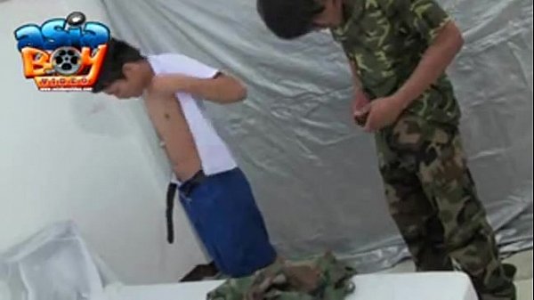 Tinh Trắng Ngập Ngực Người Yêu Sau Màn Sục Tinh Trắng Ngập Ngực Người Yêu Sau Màn Sục