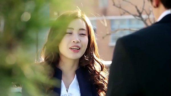 Vừa Chụp Xong Mẫu Em Đã Vội Vàng Bú Mút Cực Mạnh